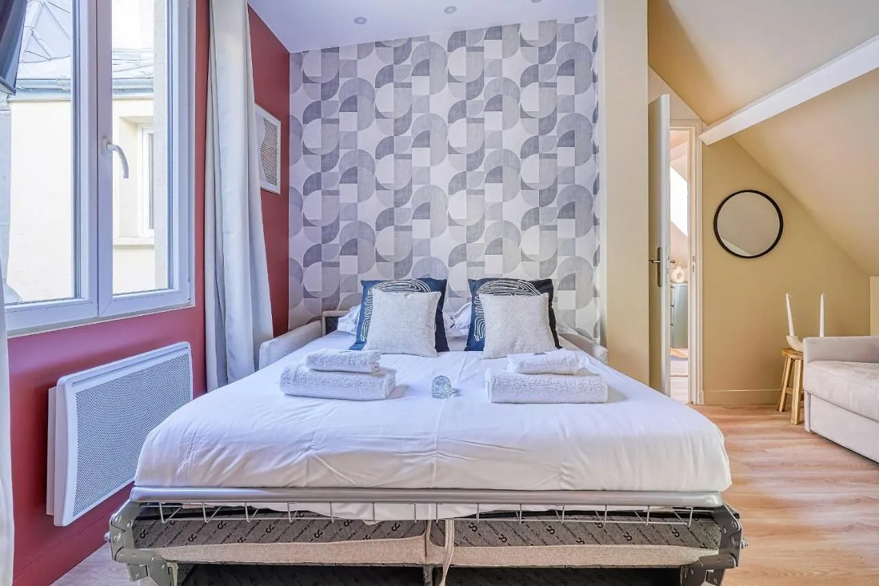 Beautiful Apartment For 4 People In The Heart Of Le Marais Paris