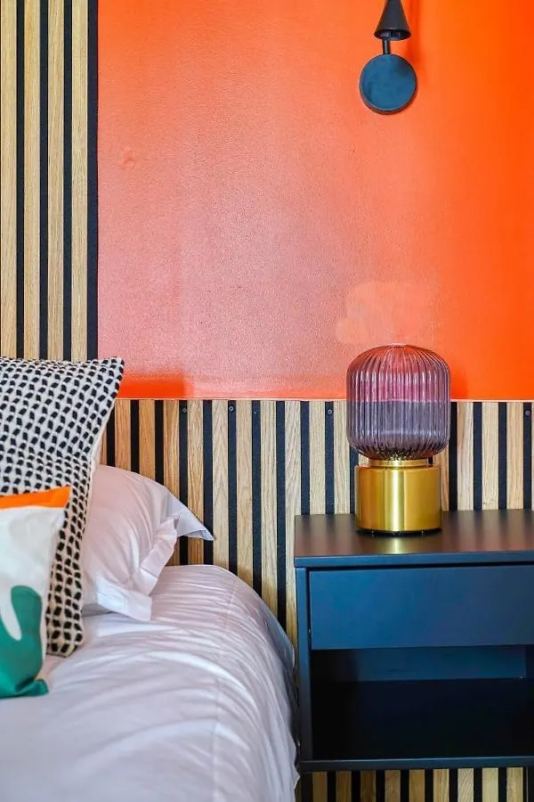 Beautiful Apartment For 4 People In The Heart Of Le Marais Paris